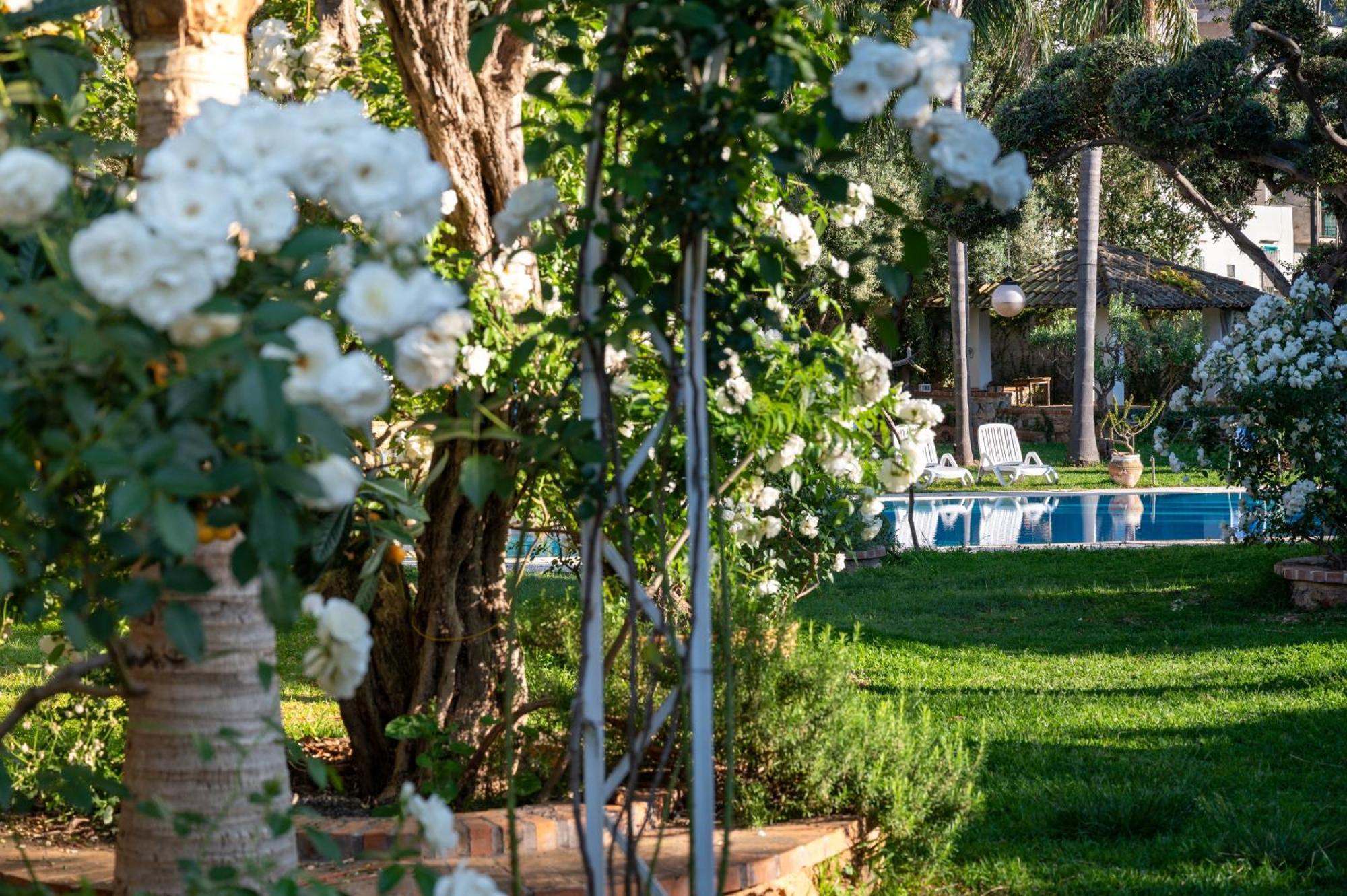 Villa Megna - Green Paradise B&B Palermo Exterior foto